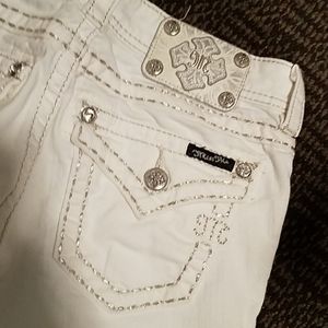 White Miss Me skinny jeans
